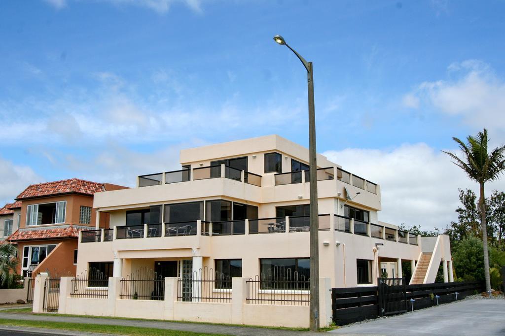 Absolute Beachview B & B Whitianga Exteriör bild